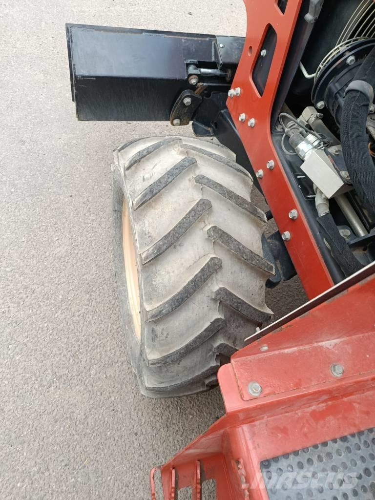 Ditch Witch RT 45 Sleuvengravers