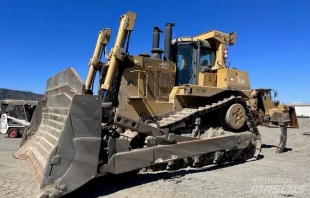 CAT D10T Rupsdozers