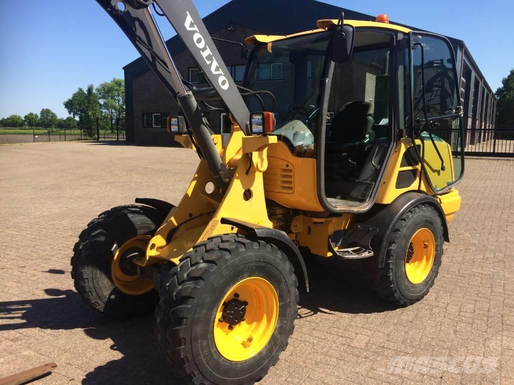 Volvo L 25 F Wielladers