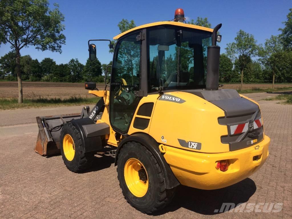 Volvo L 25 F Wielladers