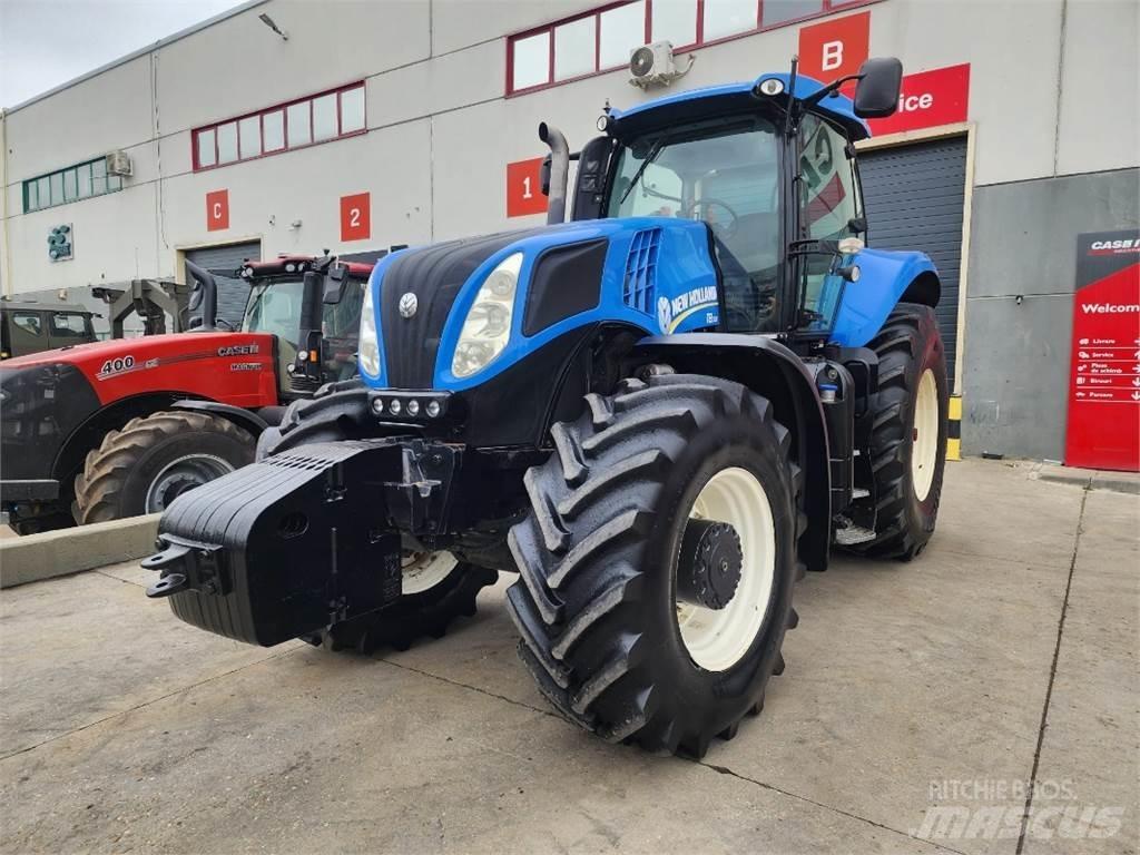 New Holland T8.300 Tractoren