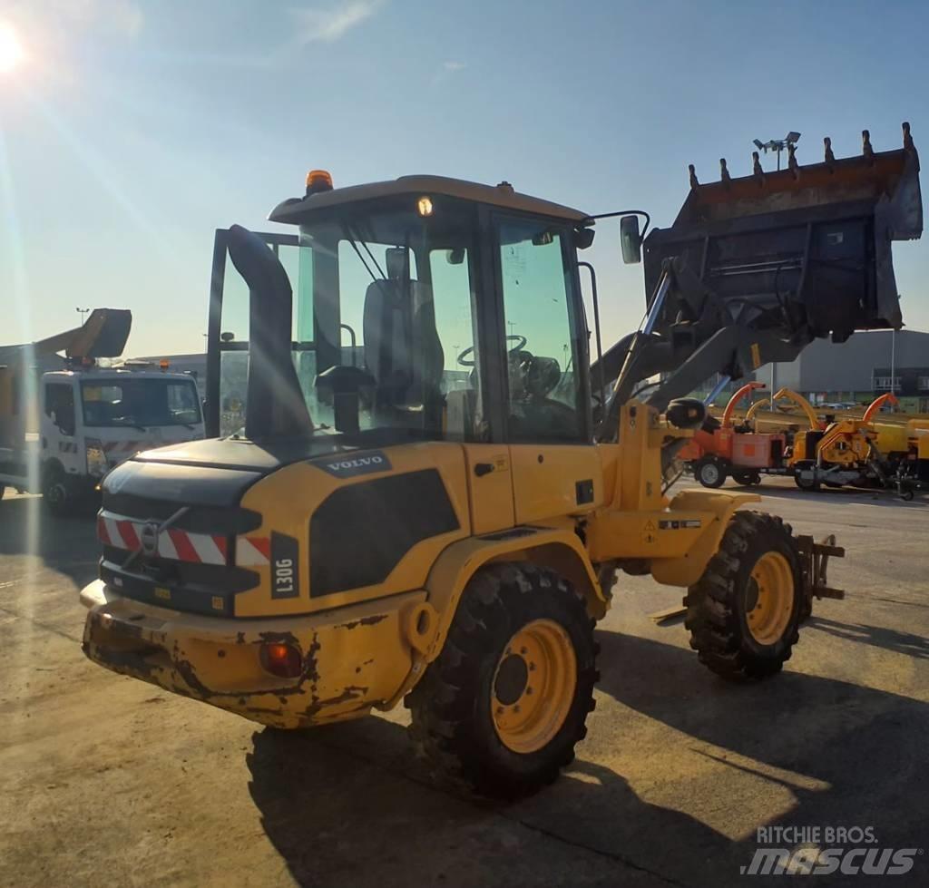 Volvo L30G Wielladers