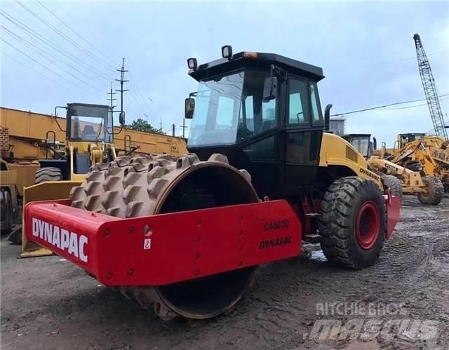 Dynapac CA 602 D Trilrolwalsen
