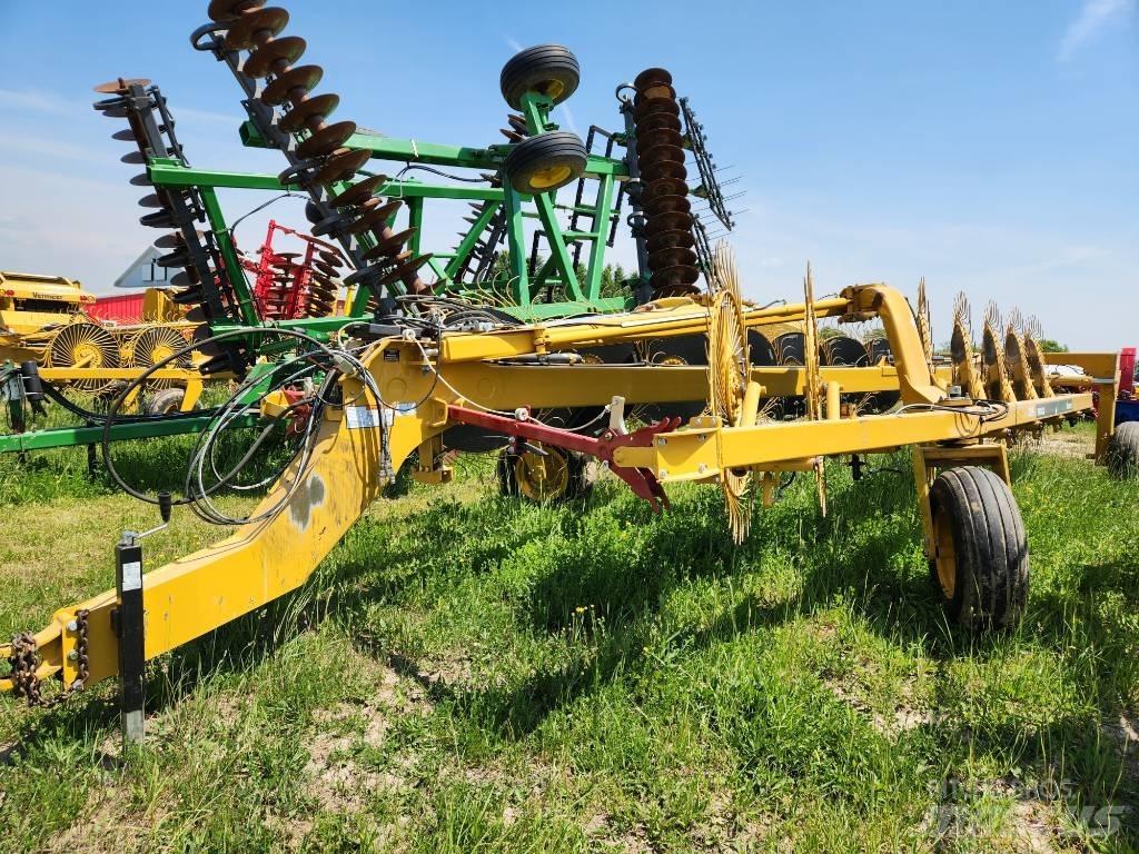 Vermeer VR1428 Schudders