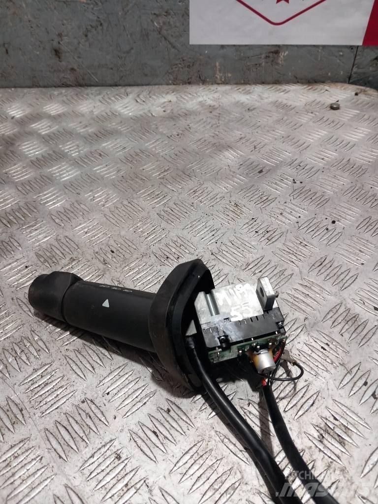 MAN TGM  81255090188 Cabine en interieur