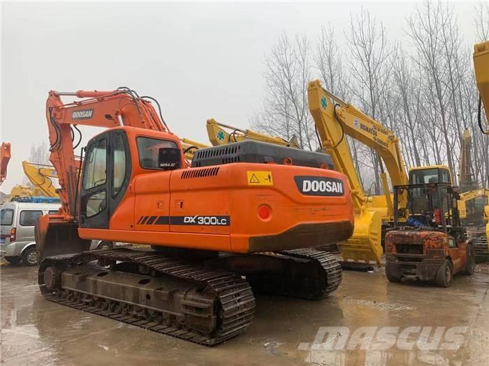 Doosan dx300 Rupsgraafmachines