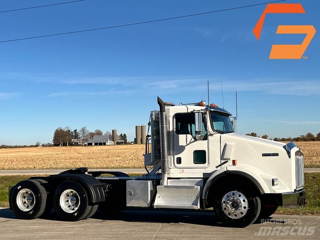 Kenworth T 800 Trekkers