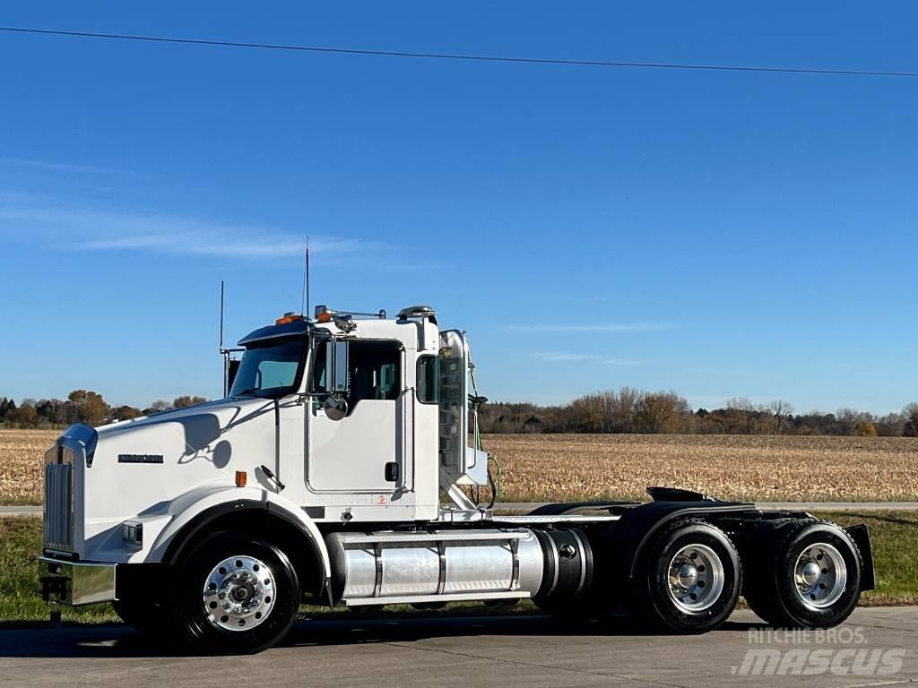 Kenworth T 800 Trekkers