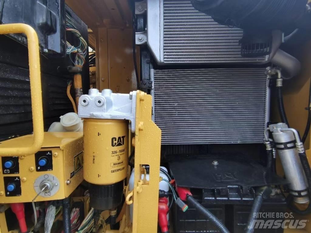 CAT 313D2GC Midigraafmachines 7t - 12t