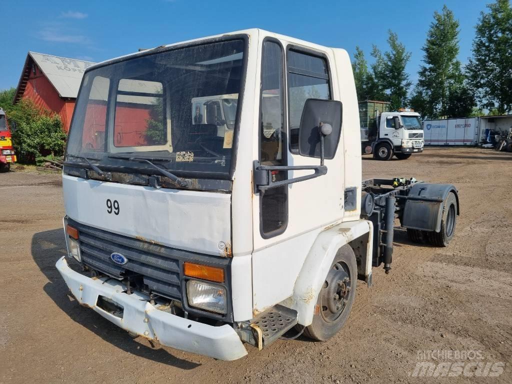 Ford CARGO 0713 Anders