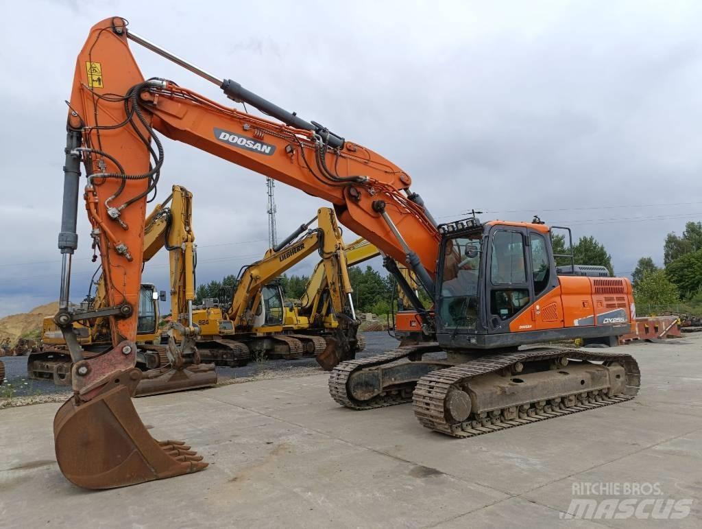 Doosan DX 255 LC-5 Rupsgraafmachines