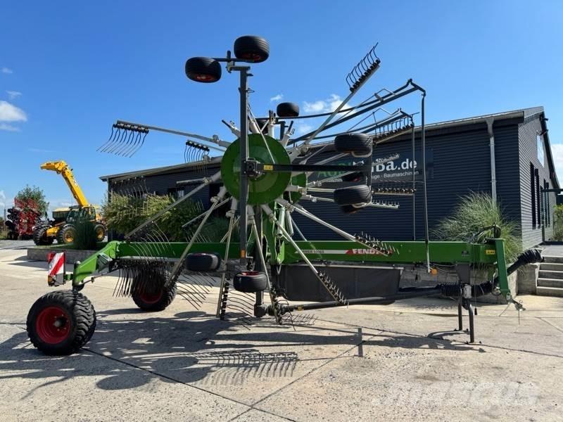 Fendt Former 10065 Zwadmaaiers