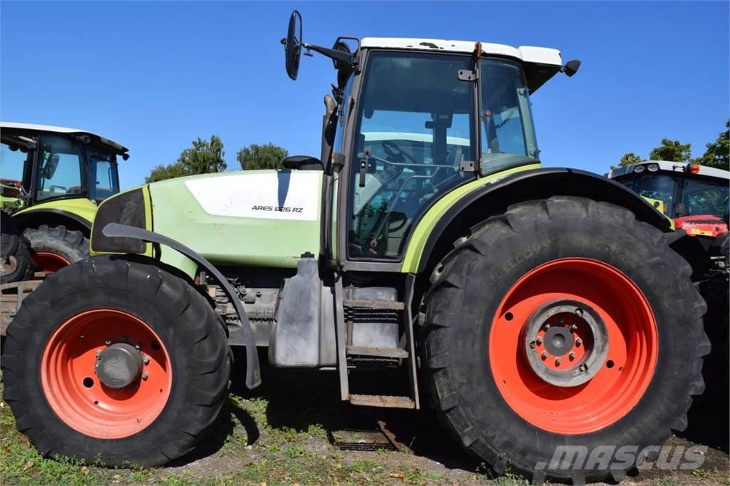 CLAAS Ares 826 RZ Tractoren