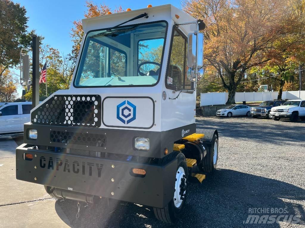 Capacity TJ9000 DOT Terminaltrekkers