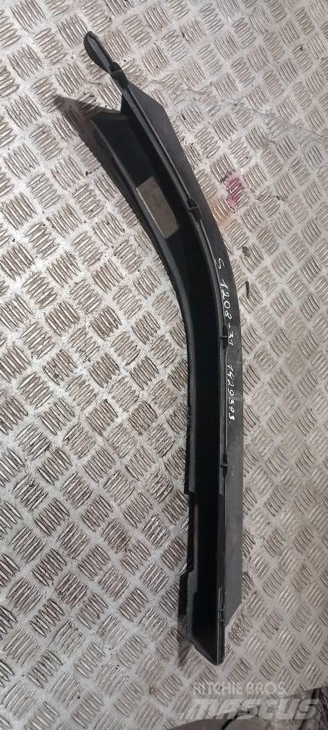 Scania 94 D.  1429393 Cabine en interieur