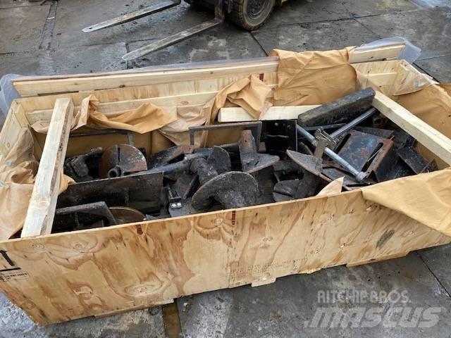 CAT AP 655 D Asfaltafwerkmachines
