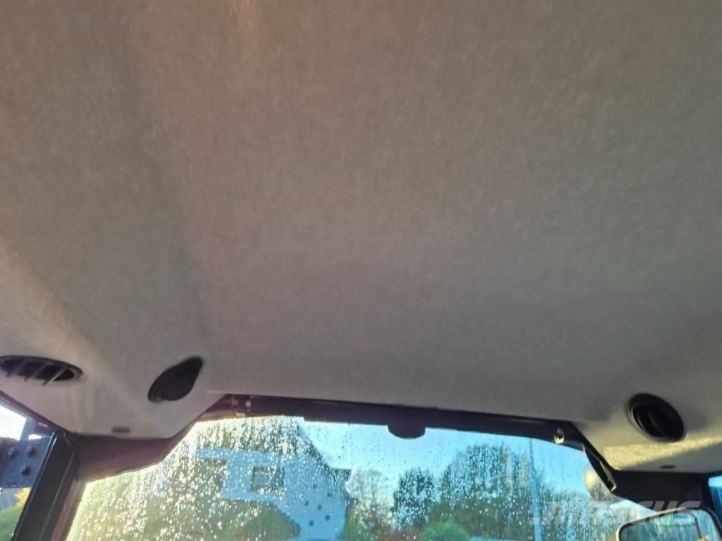 Valtra A105 HiTech Tractoren