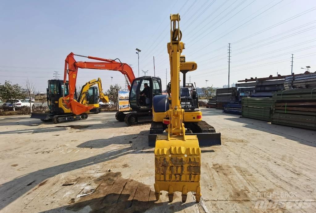 Komatsu PC 40 MR Minigraafmachines < 7t
