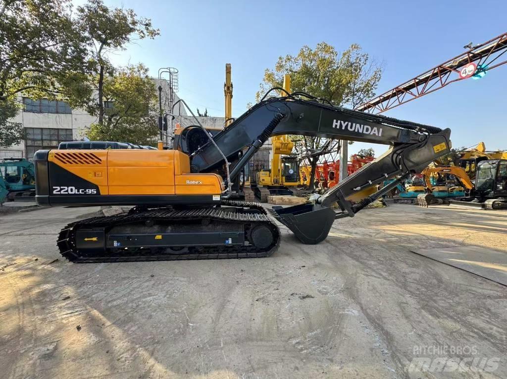 Hyundai 220LC -9S Rupsgraafmachines