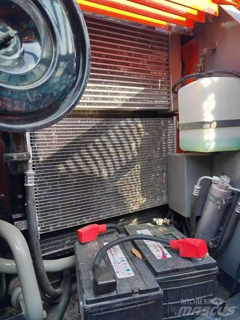 Hitachi ZX 120 Rupsgraafmachines