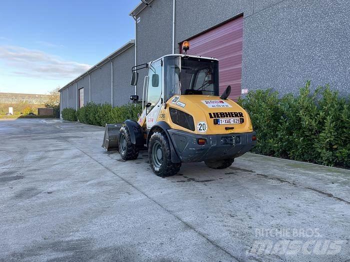 Liebherr L506C Wielladers