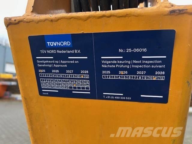 UpRight AB38N Knikarmhoogwerkers