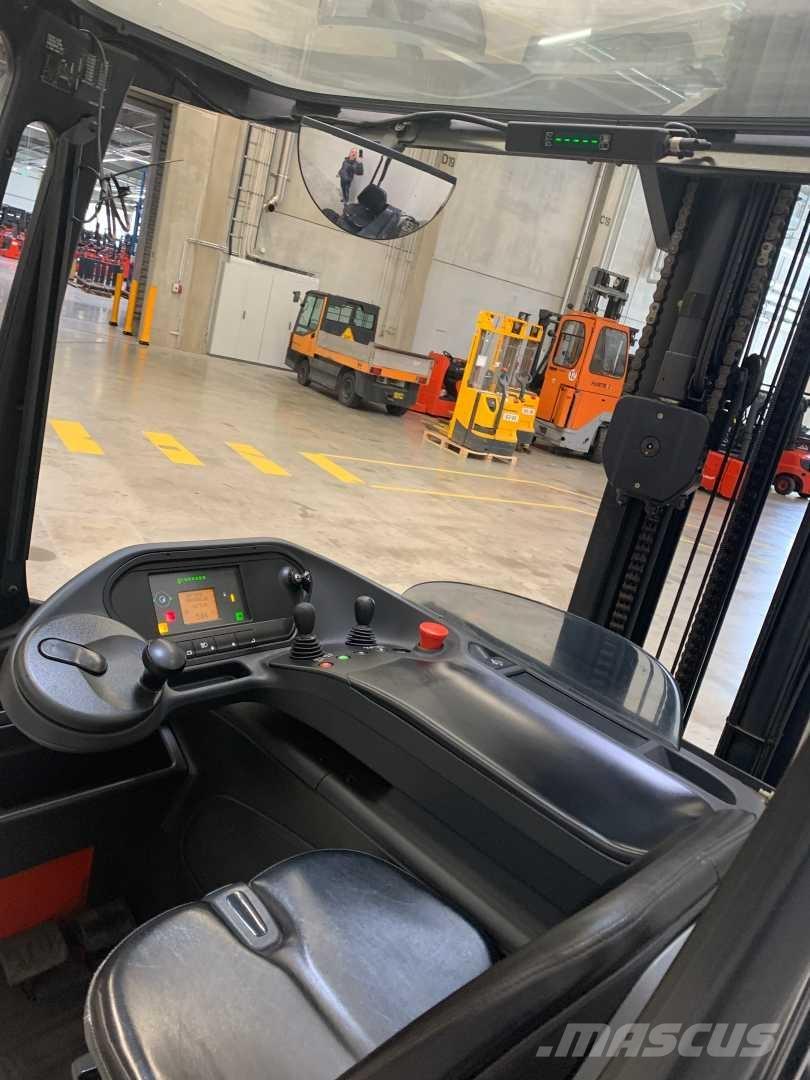 Linde R16HD Reachtruck voor hoog niveau