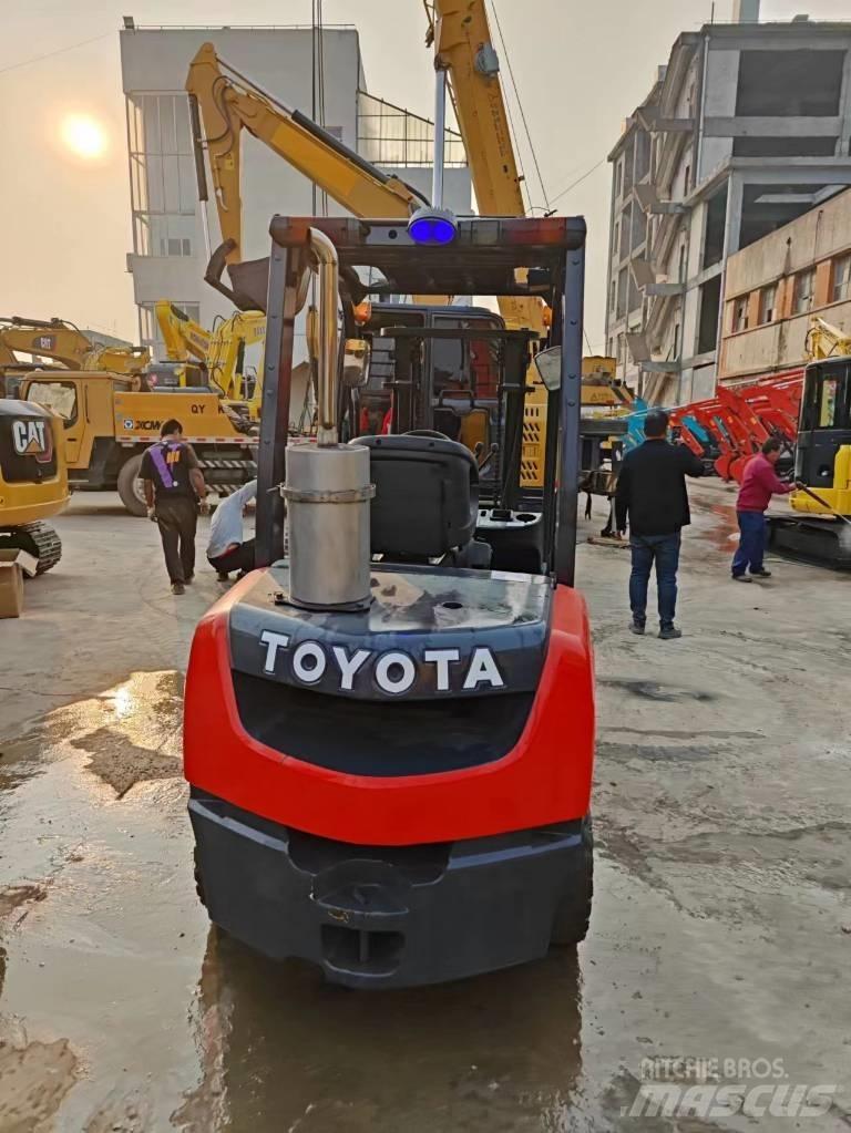 Toyota 8 FD 30 Diesel heftrucks