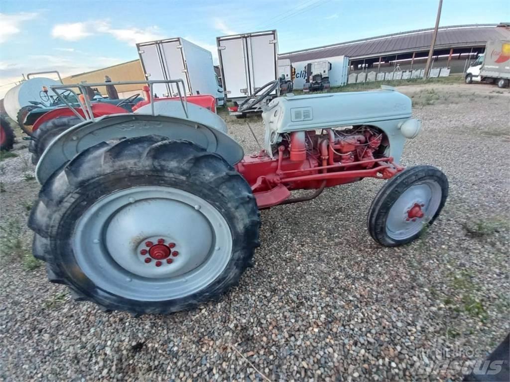 Ford 8N Tractoren