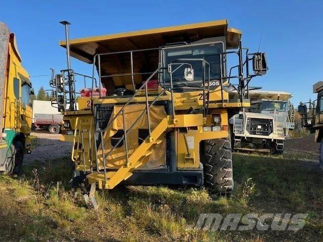 Komatsu HD 605-7EO Starre dumptrucks