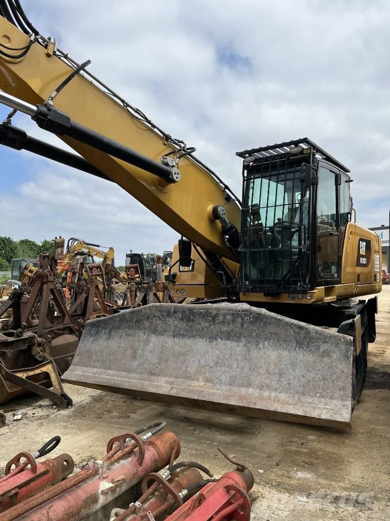 CAT MH 3022 Wielgraafmachines
