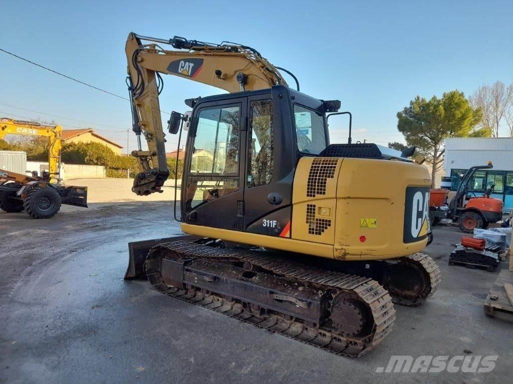 CAT 311 F BLADE Rupsgraafmachines