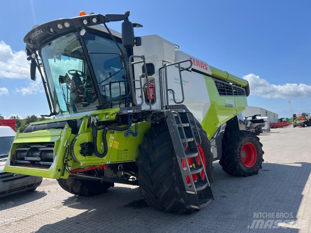 CLAAS Lexion 8700 Maaidorsmachines