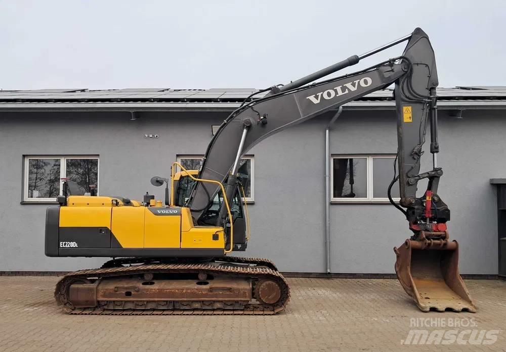 Volvo EC 220 DL Rupsgraafmachines
