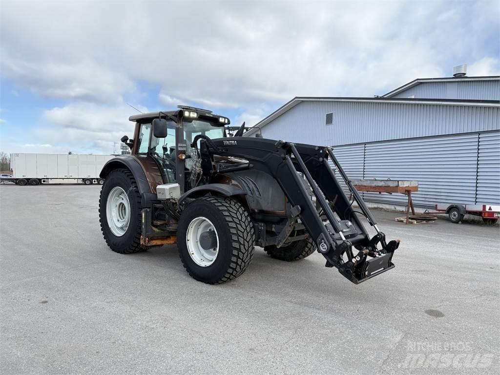 Valtra T203 Tractoren