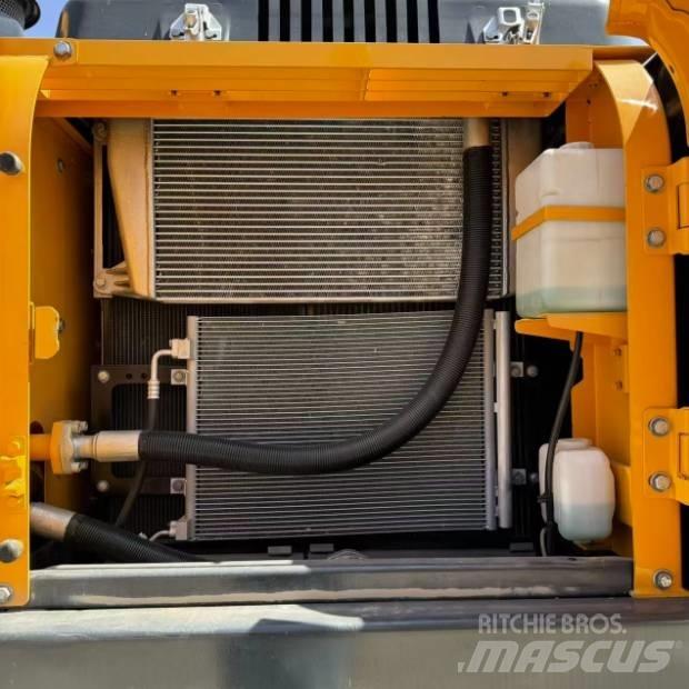 Hyundai R220-9S Rupsgraafmachines