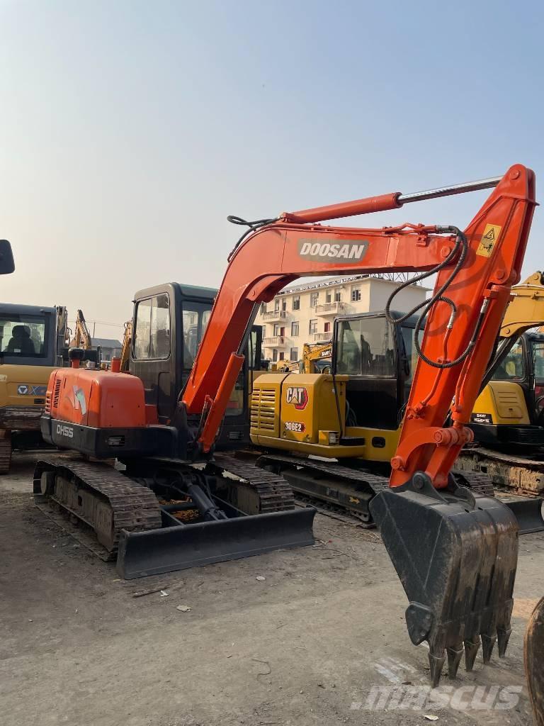 Doosan DH 55 Minigraafmachines < 7t
