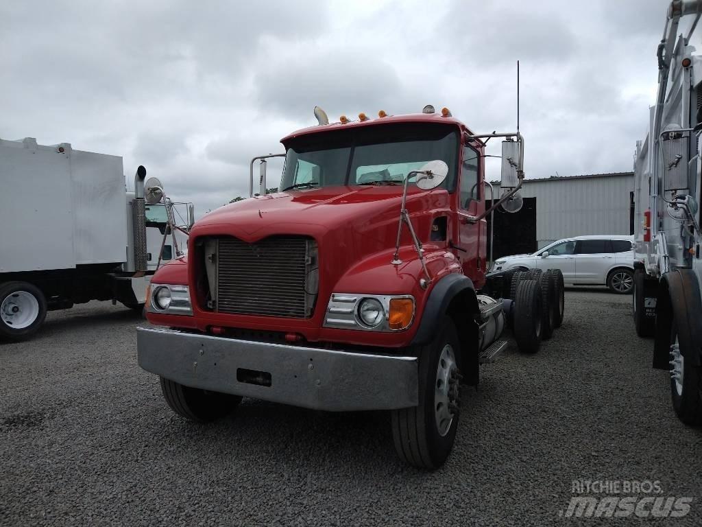 Mack Granite Chassis en ophanging
