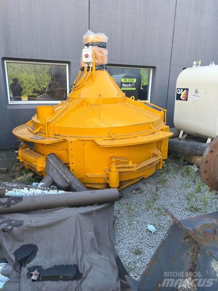  Ukendt ukendt Betonmolens