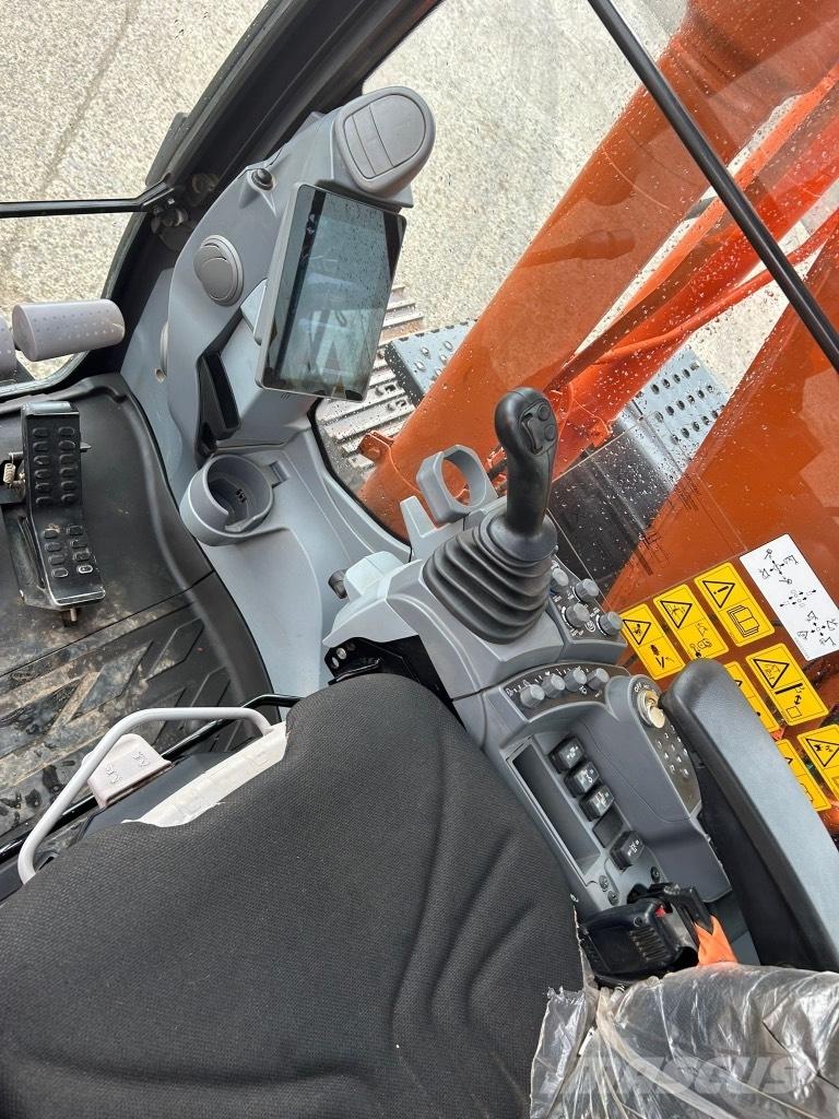 Hitachi ZX130 LCN-7 Rupsgraafmachines