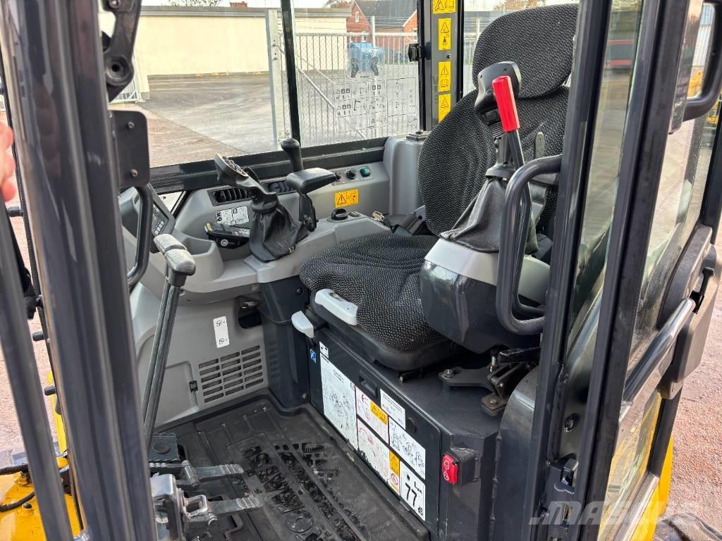 Komatsu PC55 MR-5 Minigraafmachines < 7t