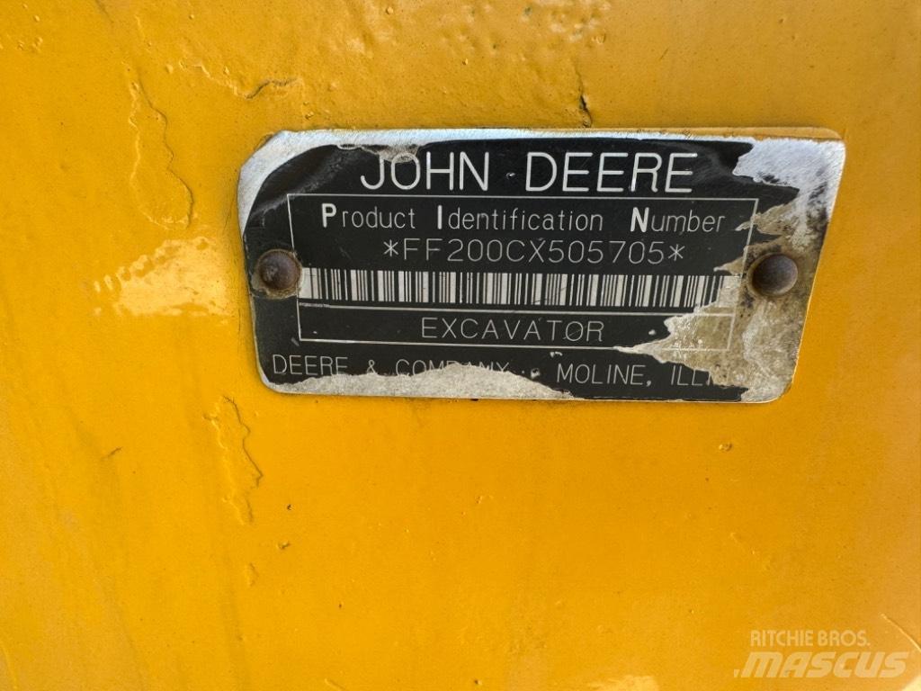 DEERE 200 LC Rupsgraafmachines