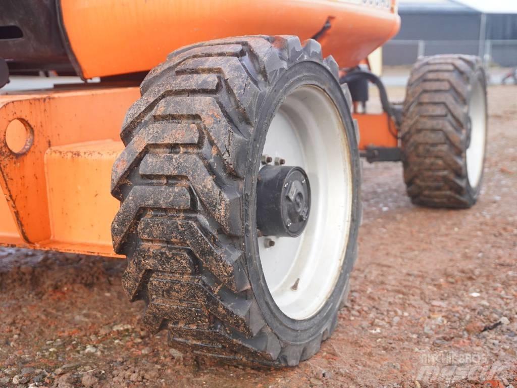 JLG 600 AJ Knikarmhoogwerkers