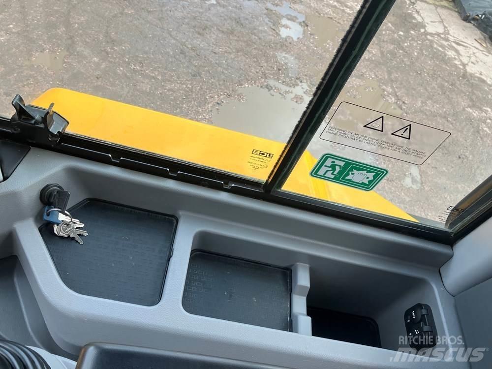 JCB 411 Wielladers