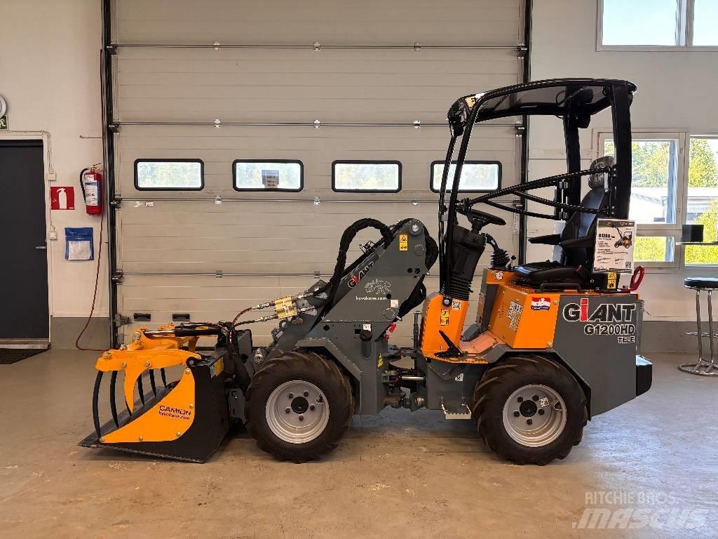 GiANT G 1200 TELE Knik- en schrankladers
