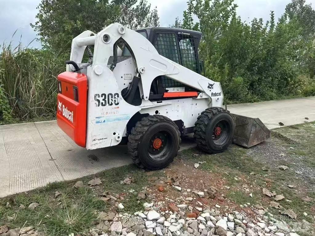 Bobcat S 300 Schrankladers