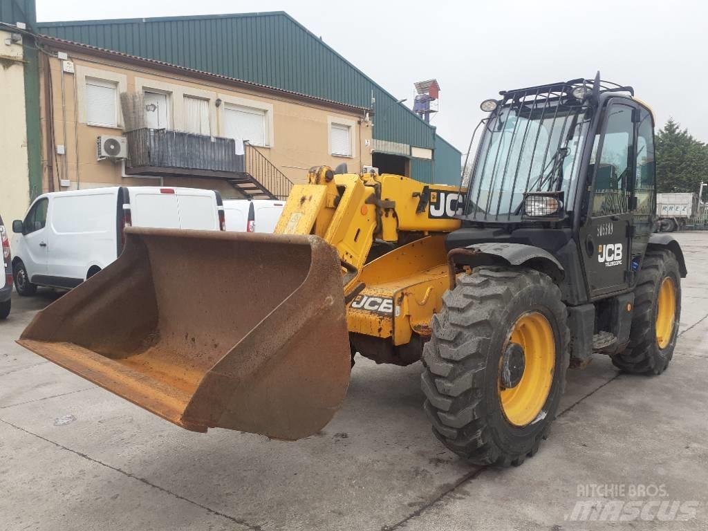JCB 531-70 Agri Verreikers