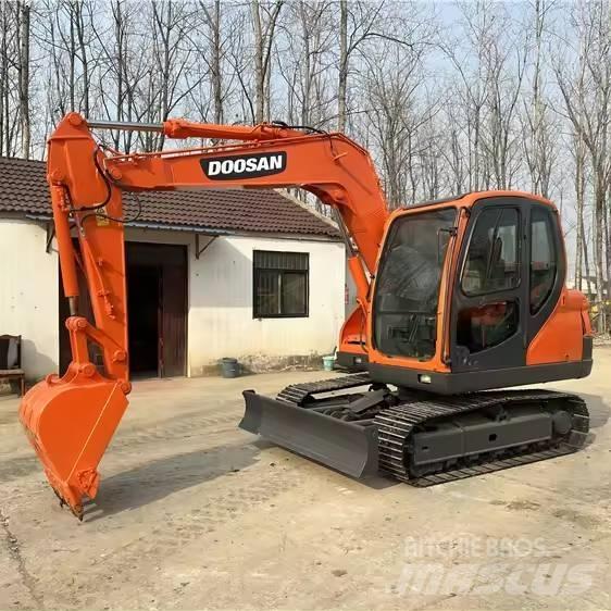 Doosan DX75 Rupsgraafmachines
