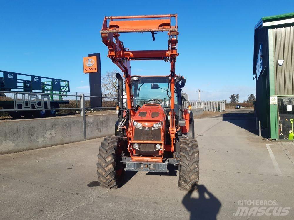 Kubota M105GX Tractoren
