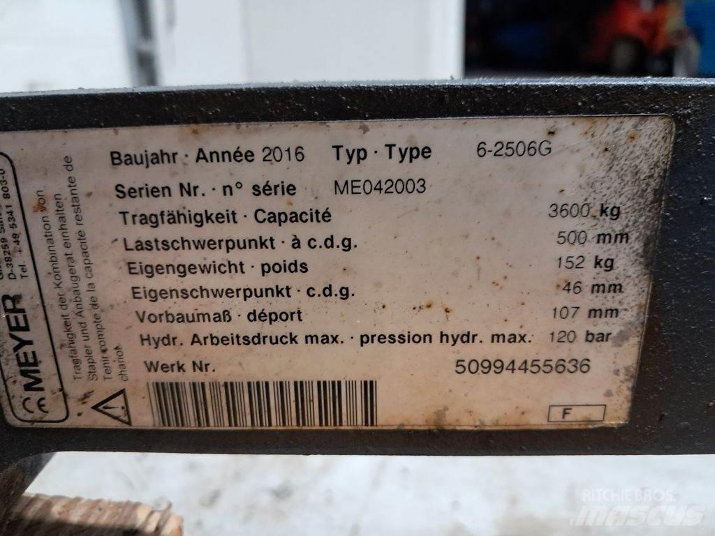 Meyer 6-2506G Vorken